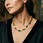 kolyenizle tarzinizi yukseltin boyun ve dekolte uyumu rehber 2026 04 14